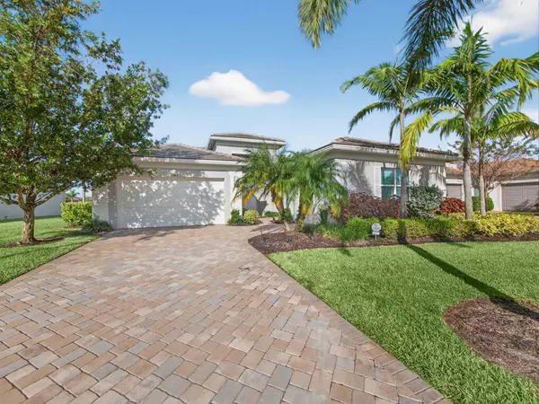 11882 SW Marigold Lakes DR, Port Saint Lucie, FL 34987