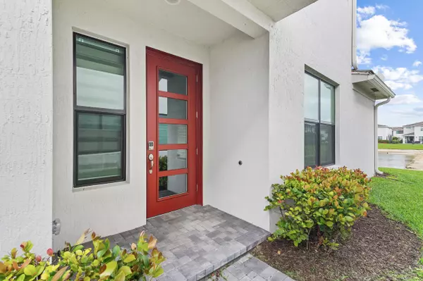 Lake Worth, FL 33467,8667 Corvus DR