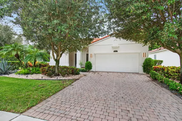 8137 Ferentino PASS, Delray Beach, FL 33446