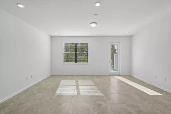 Stuart, FL 34997,7596 SW Linus LN