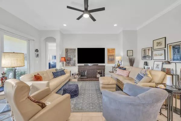 Vero Beach, FL 32967,4321 Baseline DR