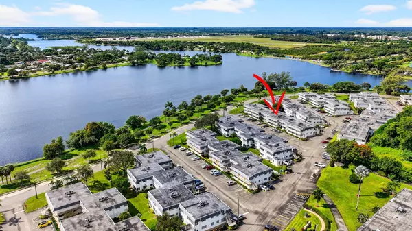 Lake Worth Beach, FL 33461,3160 Lake Osborne Dr 107