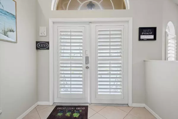 Port Saint Lucie, FL 34983,6482 NW Regal CIR