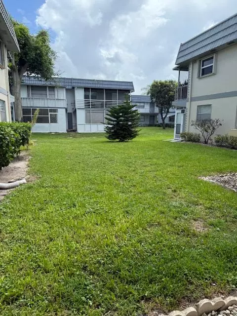 Delray Beach, FL 33446,447 Brittany J 447