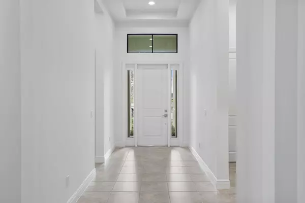 Palm Beach Gardens, FL 33418,13378 Artisan Circle CIR