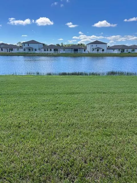 Fort Pierce, FL 34951,5191 San Benedetto PL