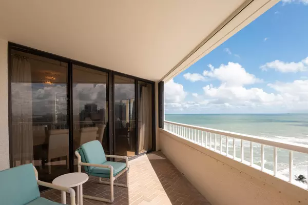 Singer Island, FL 33404,5080 N Ocean DR 14d