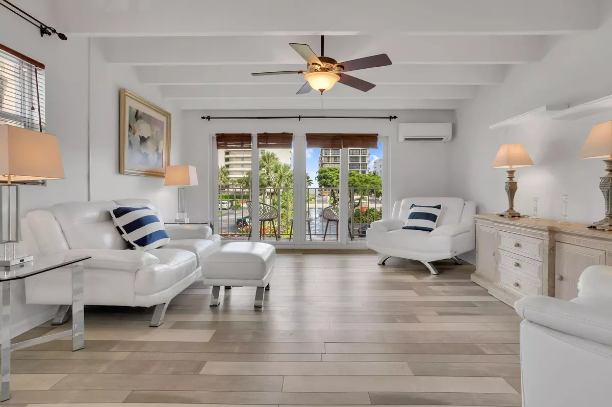 South Palm Beach, FL 33480,4001 S South Ocean BLVD 200