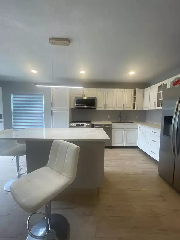 Vero Beach, FL 32967,6375 86th LN