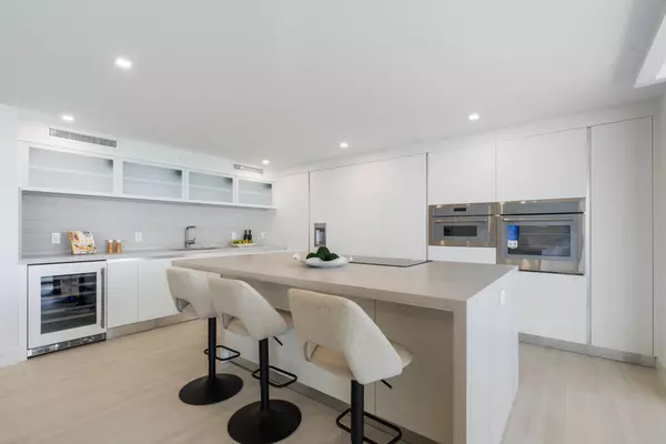 Boca Raton, FL 33432,250 S Ocean BLVD 11f