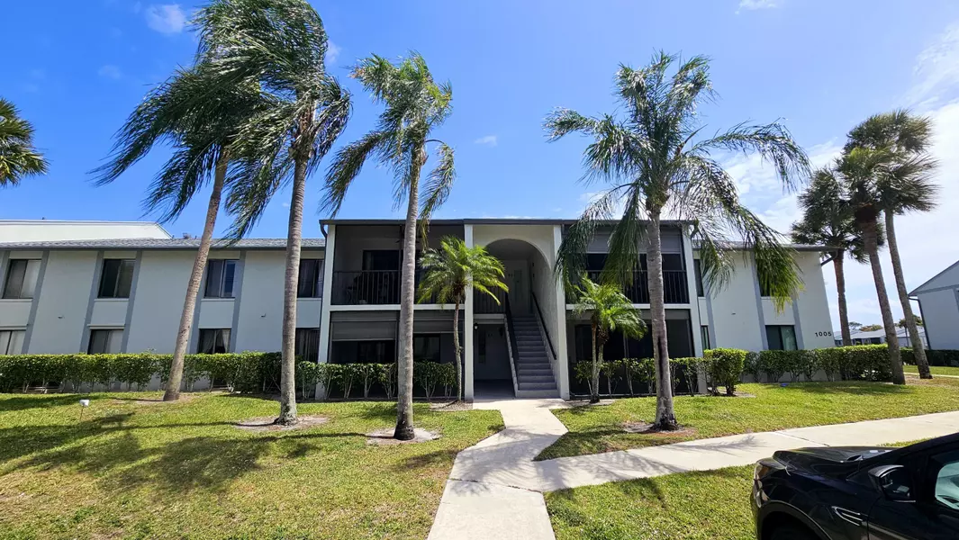 1005 Green Pine BLVD E1, West Palm Beach, FL 33409
