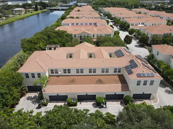 Boca Raton, FL 33487,8336 NW 9th AVE