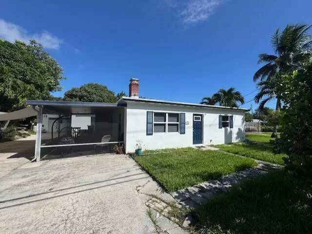 1923 Holman DR, North Palm Beach, FL 33408