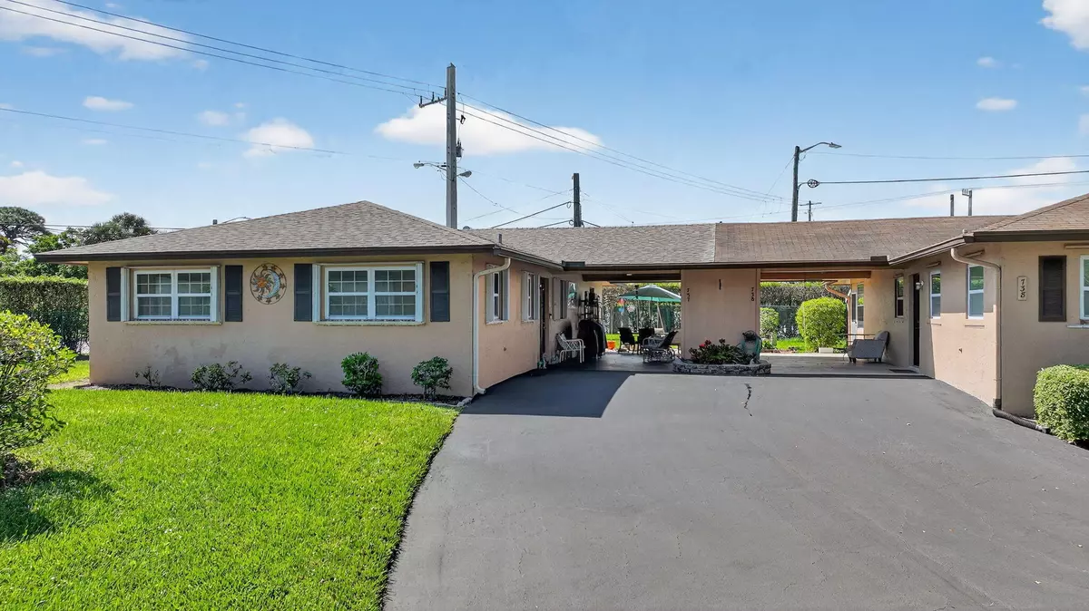 Delray Beach, FL 33445,737 Whippoorwill LN