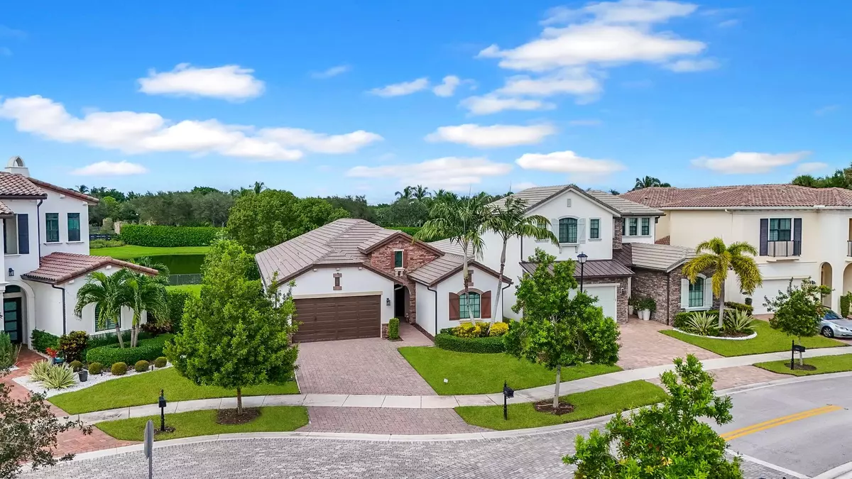 Boynton Beach, FL 33472,8259 Grand Prix LN