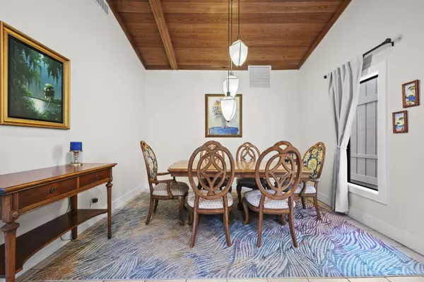 Palm Beach Gardens, FL 33418,9034 Gardens Glen CIR