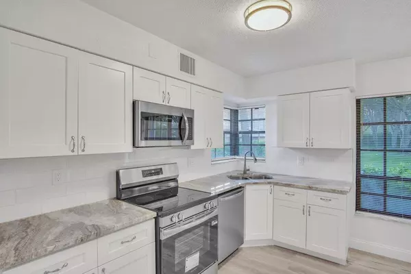 Boca Raton, FL 33487,17388 Boca Club BLVD 201