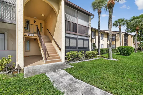 Greenacres, FL 33415,815 Sky Pine WAY B1