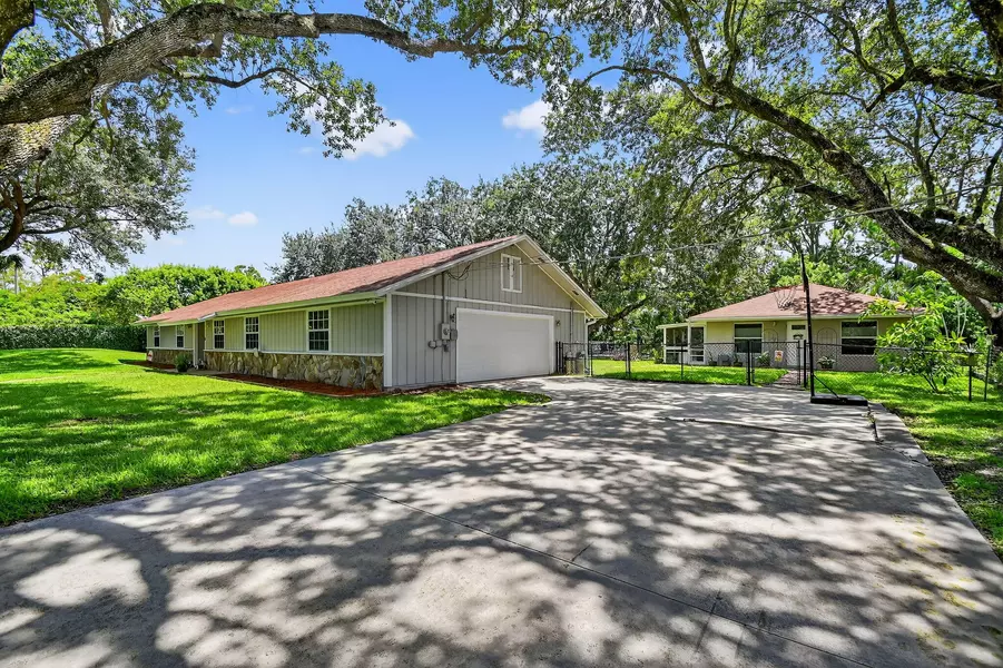 3108 Custer AVE, Lake Worth, FL 33467