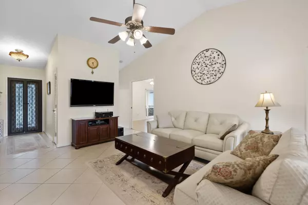 Palm City, FL 34990,3344 SW Villa PL