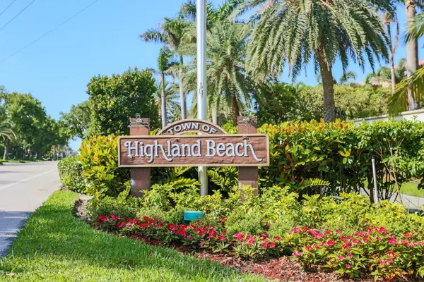 Highland Beach, FL 33487,3101 S Ocean BLVD 218