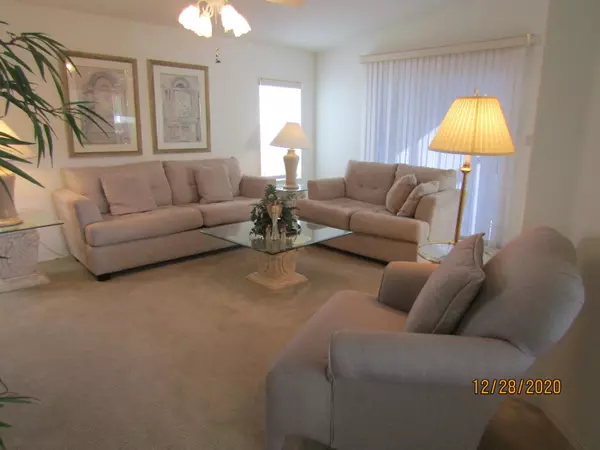 Port Saint Lucie, FL 34952,7940 Meadowlark LN