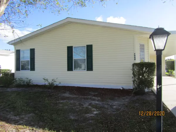 7940 Meadowlark LN, Port Saint Lucie, FL 34952