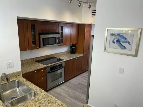 Stuart, FL 34994,415 NW Flagler AVE 402