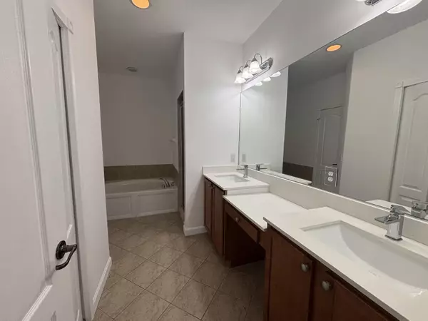 Fort Pierce, FL 34981,2630 Creekside DR