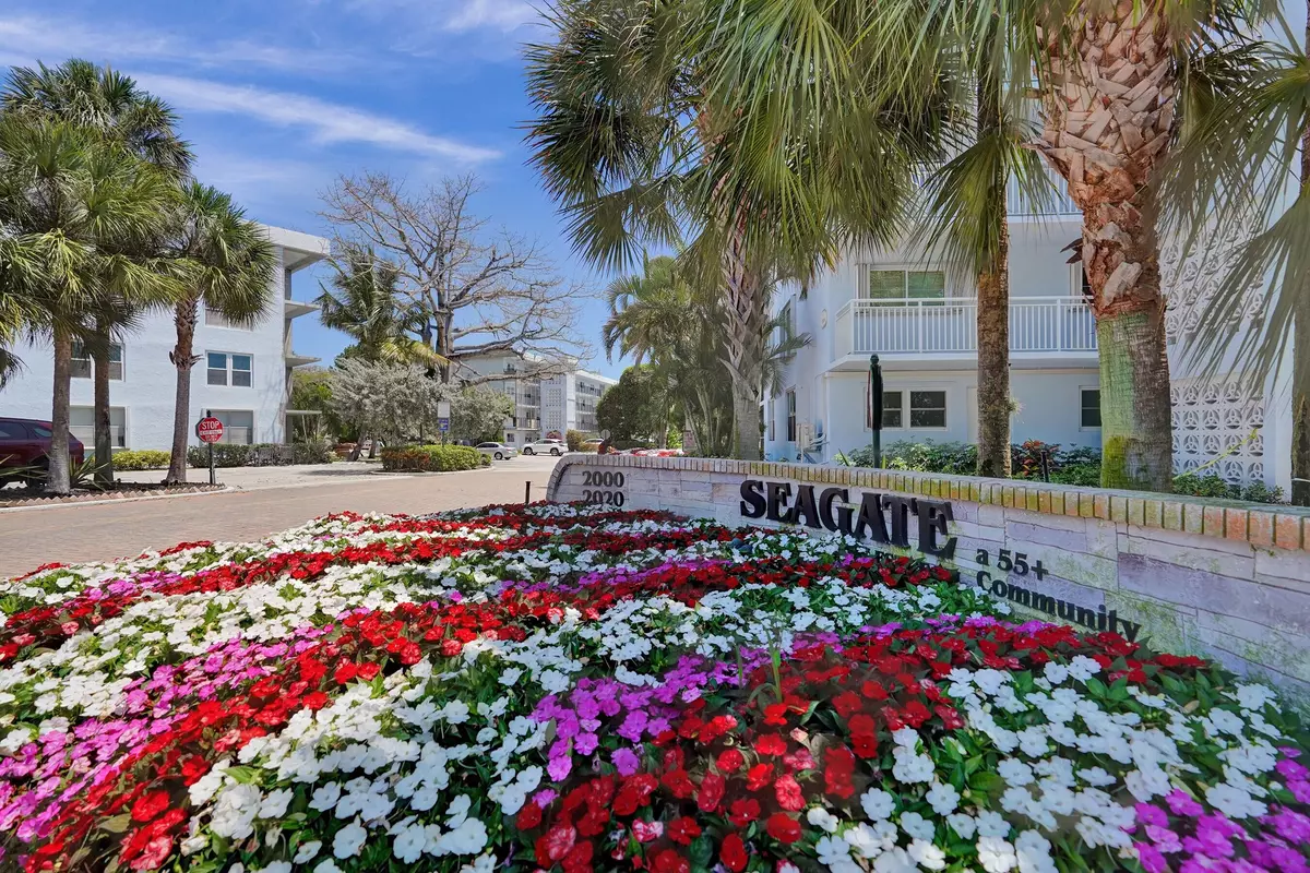 Boynton Beach, FL 33435,2000 S Federal HWY 307