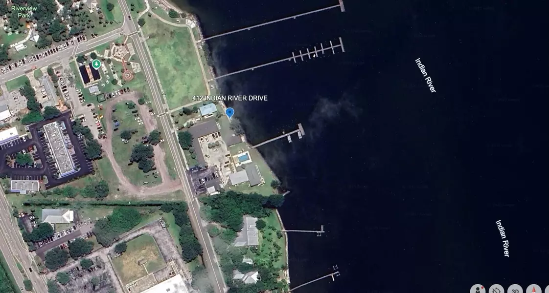 412 Indian River DR, Sebastian, FL 32958