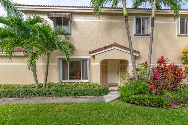 Deerfield Beach, FL 33442,3421 Deer Creek Palladian CIR