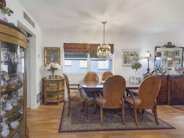 Delray Beach, FL 33446,499 Saxony K