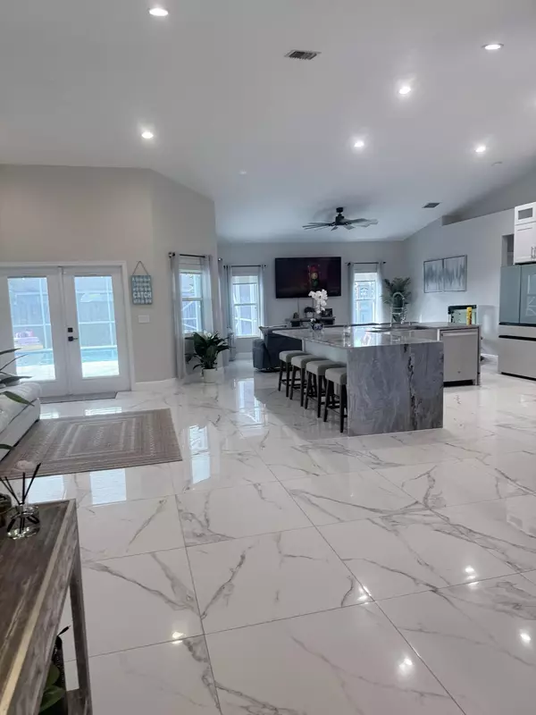 Port Saint Lucie, FL 34953,2534 SW National CIR