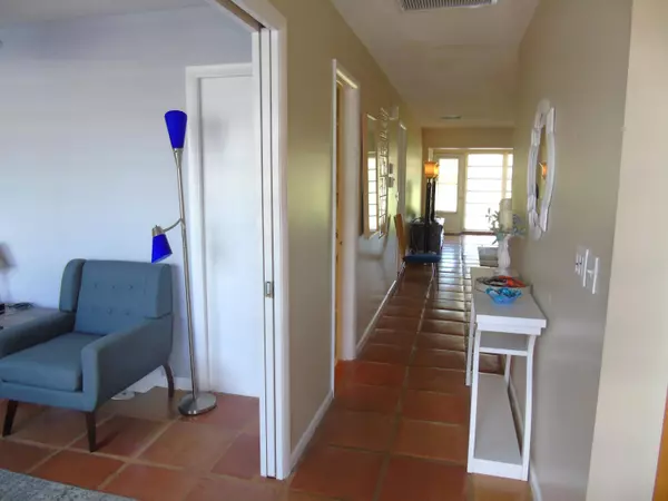 Delray Beach, FL 33484,13719 Flora PL C