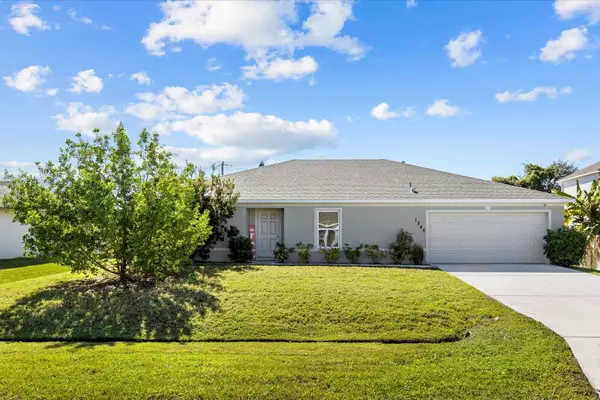 1246 SW Asturia AVE, Port Saint Lucie, FL 34953