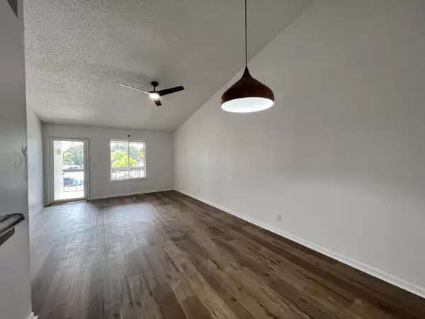 Jupiter, FL 33458,6257 Chasewood DR F