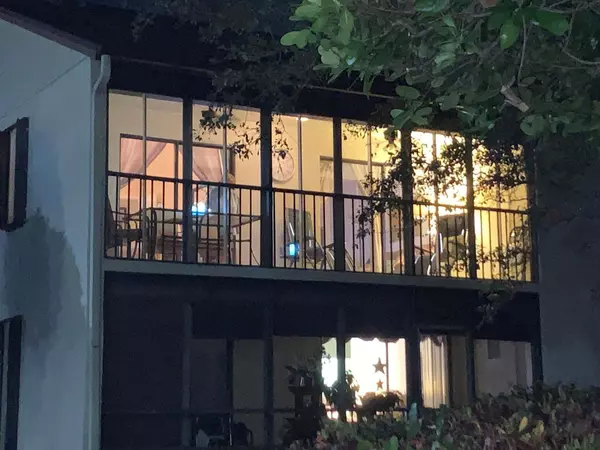 Lake Worth, FL 33467,7855 Willow Spring DR 726