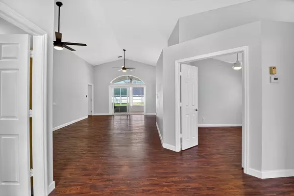 Delray Beach, FL 33446,7550 Ironbridge CIR