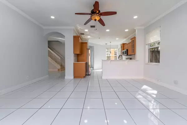 Cooper City, FL 33026,2502 Ambassador Avenue