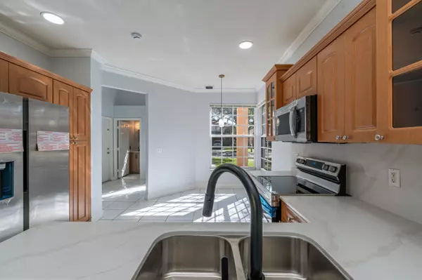 Cooper City, FL 33026,2502 Ambassador Avenue