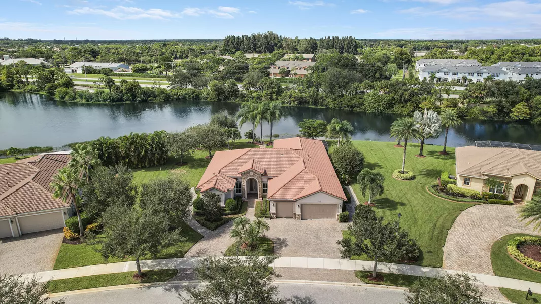 243 SE Ethan TER, Stuart, FL 34997
