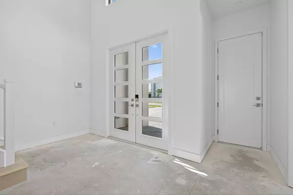 Palm Beach Gardens, FL 33412,10026 Skyloft ST