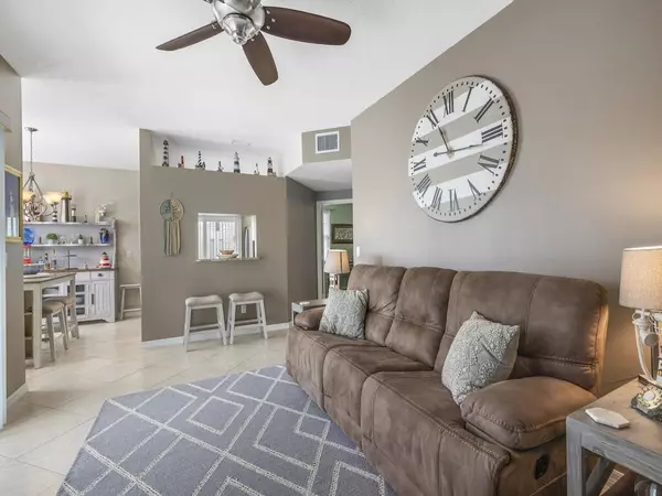 Vero Beach, FL 32966,1910 Westminster CIR 14-3