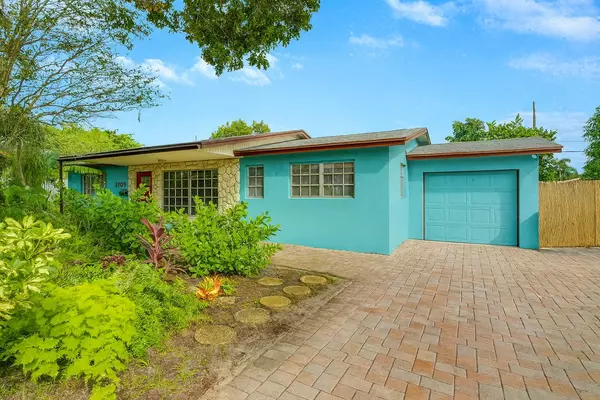 2709 Mores RD, West Palm Beach, FL 33406