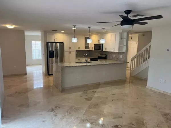 Sunrise, FL 33323,2229 NW 139th AVE