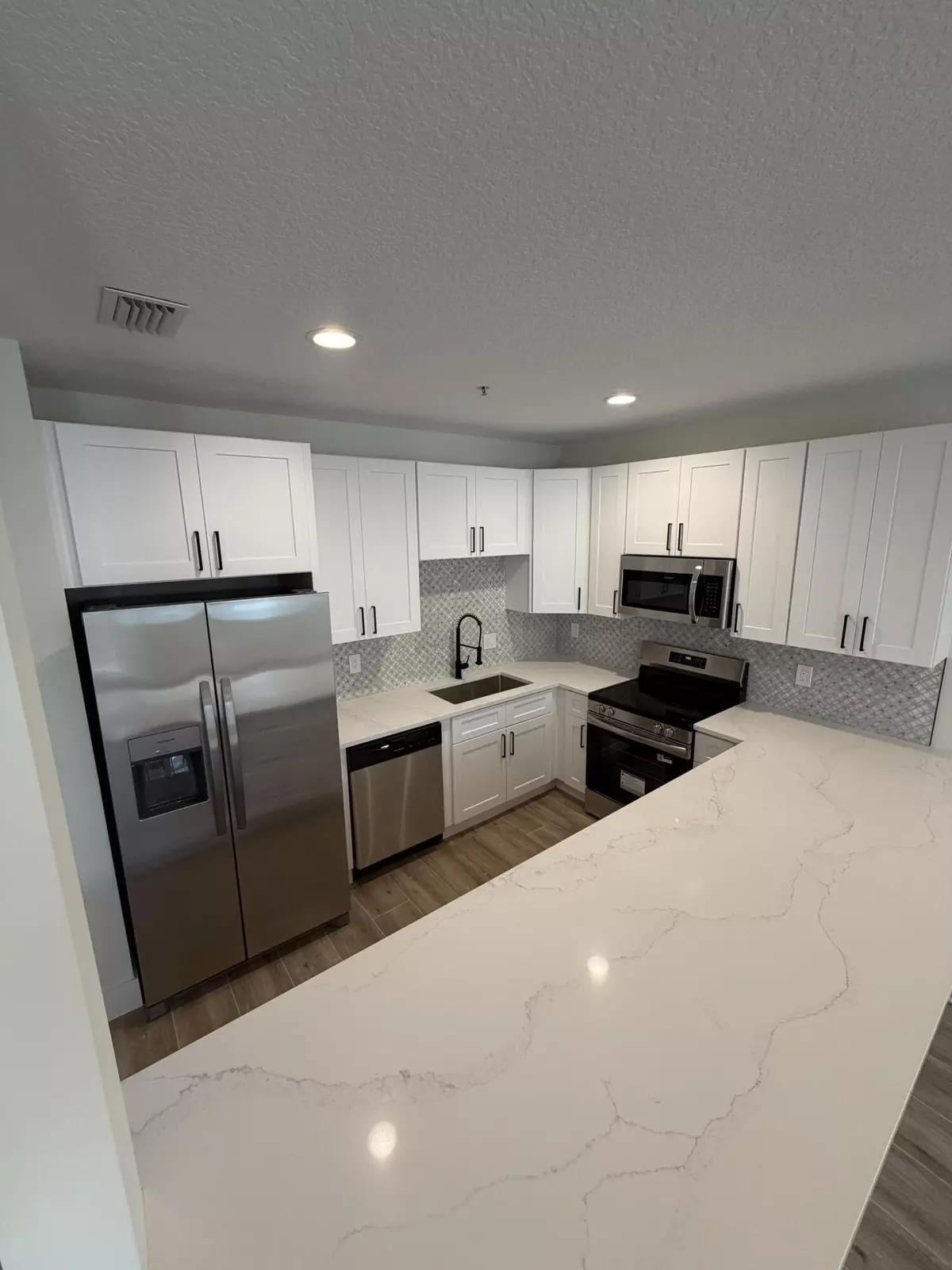 Jupiter, FL 33458,4187 Main ST