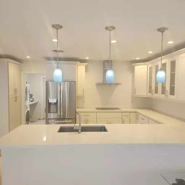 Lake Clarke Shores, FL 33406,1500 E Mediterranean RD