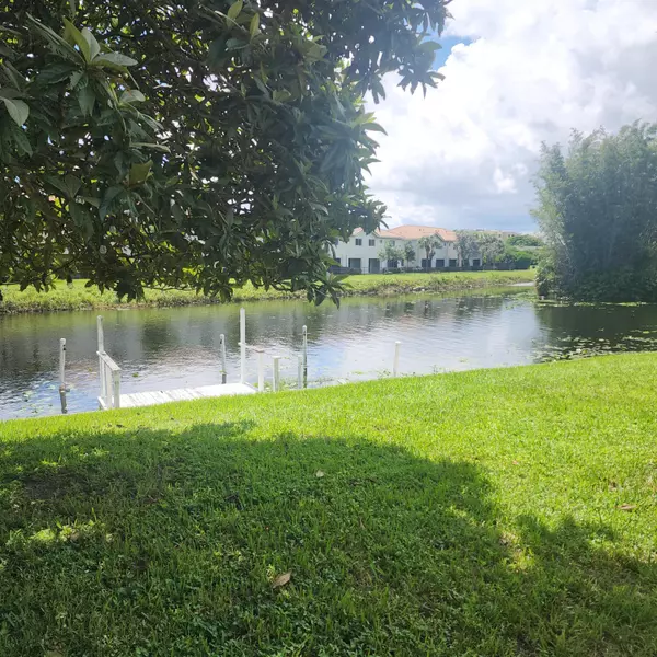 Lake Clarke Shores, FL 33406,1500 E Mediterranean RD