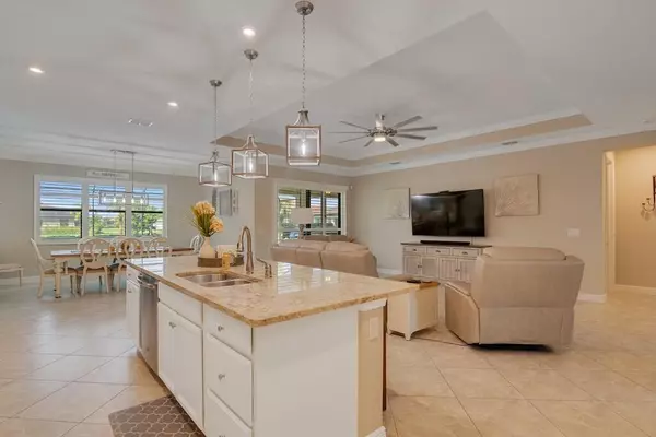 Vero Beach, FL 32966,6234 Arcadia SQ